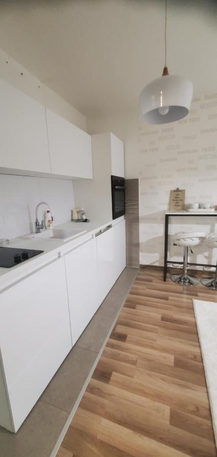 Sleep And Drive Suites Sarajevo Luaran gambar